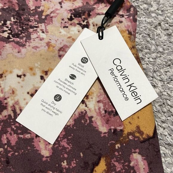 NWT- Calvin Klein- L - Picture 5 of 7